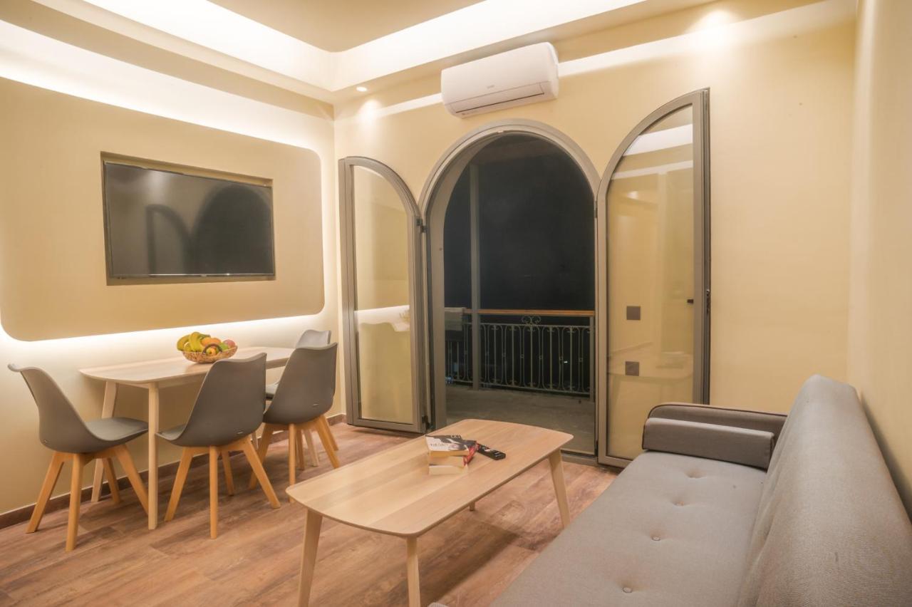 Seven Keys Luxury Suites Achílleion Zewnętrze zdjęcie